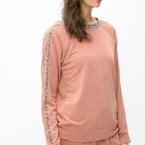 MYSTREE Cozy Rust Lounge Top with Leopard Trim | Long Sleeve Pullover - Picture 6 of 7